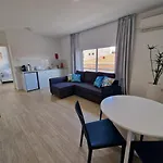 Kitieos Apts 100m From Finikoudes Larnaca