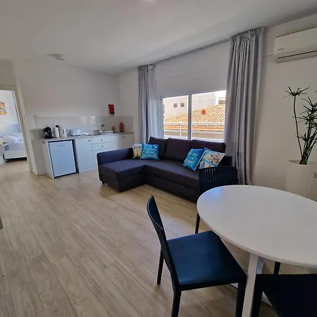 Apartment Kitieos Apts 100m From Finikoudes *