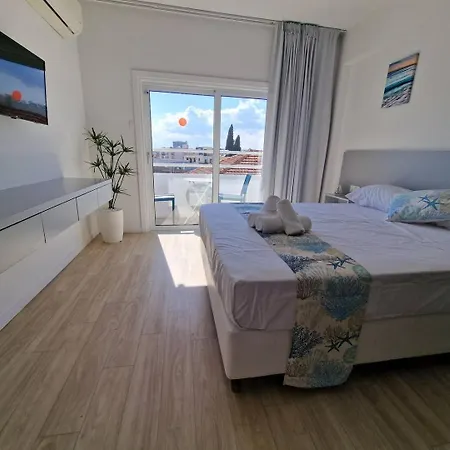 Kitieos Apts 100m From Finikoudes * Larnaca