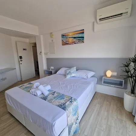 Kitieos Apts 100m From Finikoudes Lägenhet Larnaca