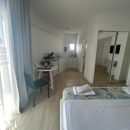 Kitieos Apts 100m From Finikoudes Lejlighed *