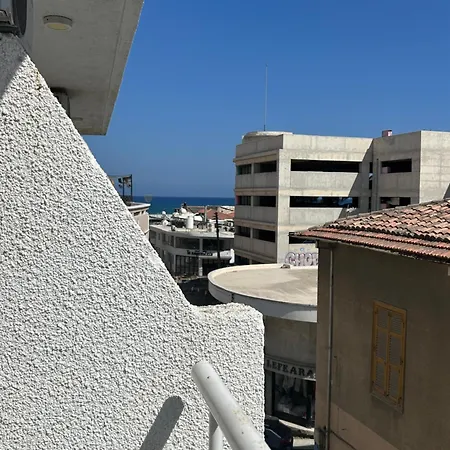 Kitieos Apts 100m From Finikoudes לרנקה