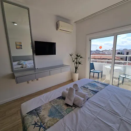 Kitieos Apts 100m From Finikoudes Larnaca