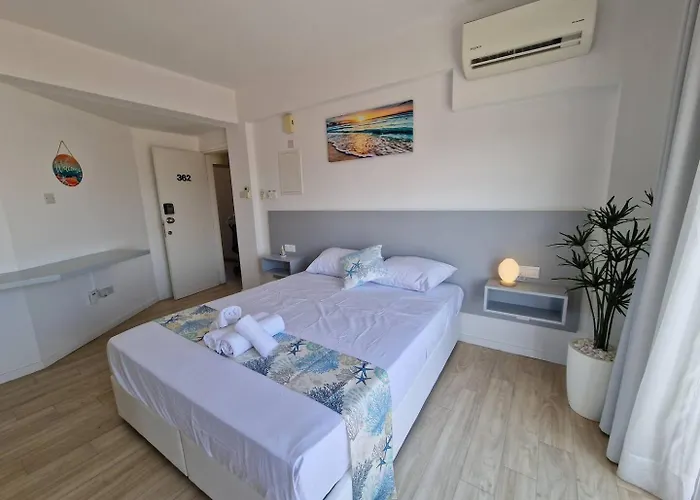 Kitieos Apts 100m From Finikoudes *