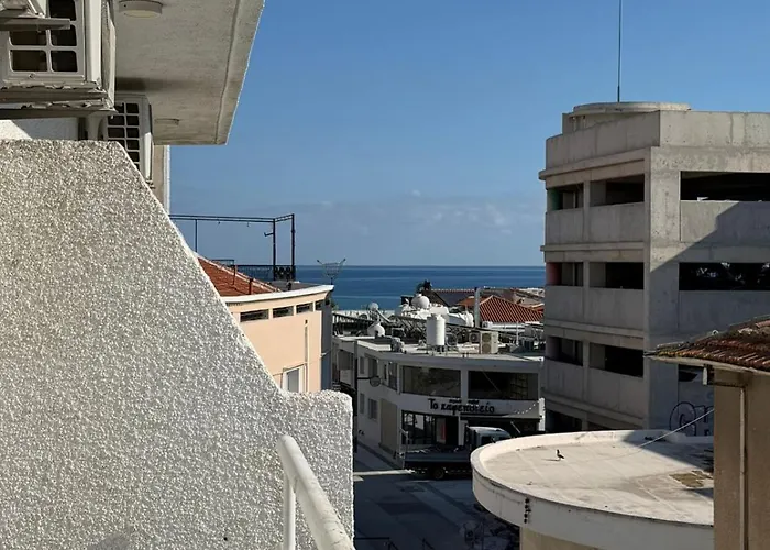 Kitieos Apts 100m From Finikoudes Apartment *