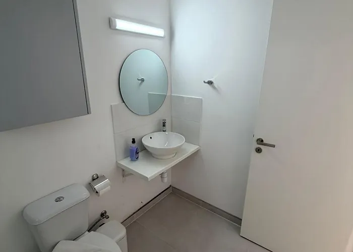 Kitieos Apts 100m From Finikoudes Apartament Larnaca