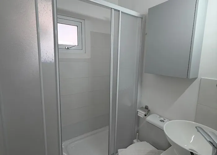 Kitieos Apts 100m From Finikoudes Apartment