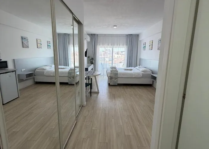 Apartment Kitieos Apts 100m From Finikoudes *